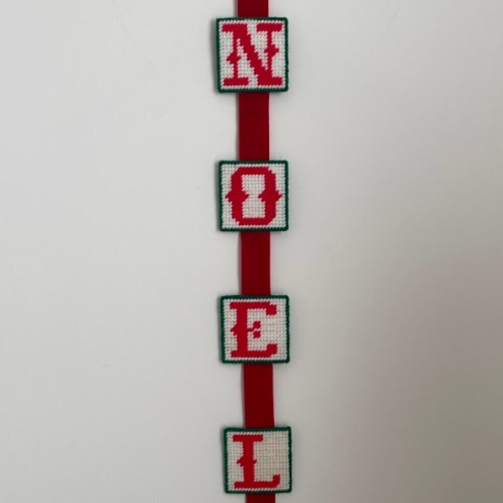 Vintage Handmade Christmas "Noel" Wall Hanging Plastic Canvas Yarn Art